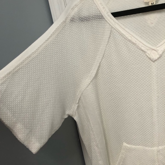 POL Womens White V-Neck Oversized Short Sleeve Raw Hem Top Medium - Picture 6 of 15